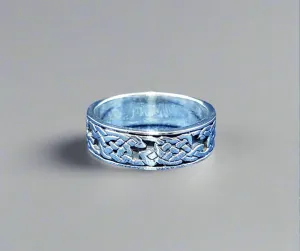 Beautiful Celtic Ring