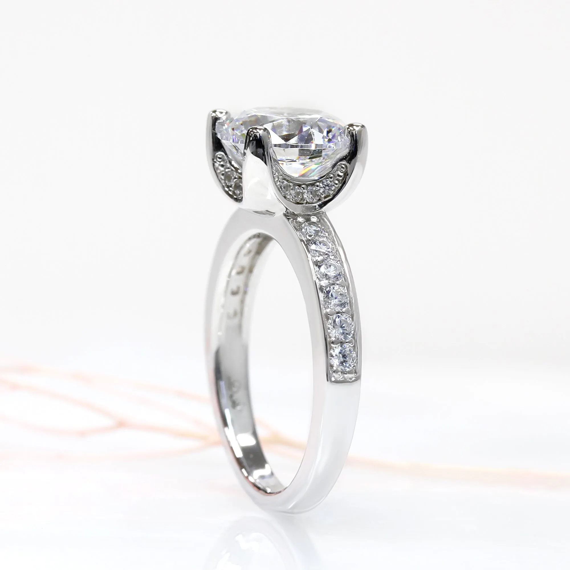 Brilliant 2.75 CT Solitaire Ring