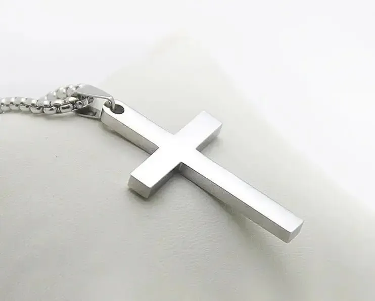Elegant Cross Pendant Necklace