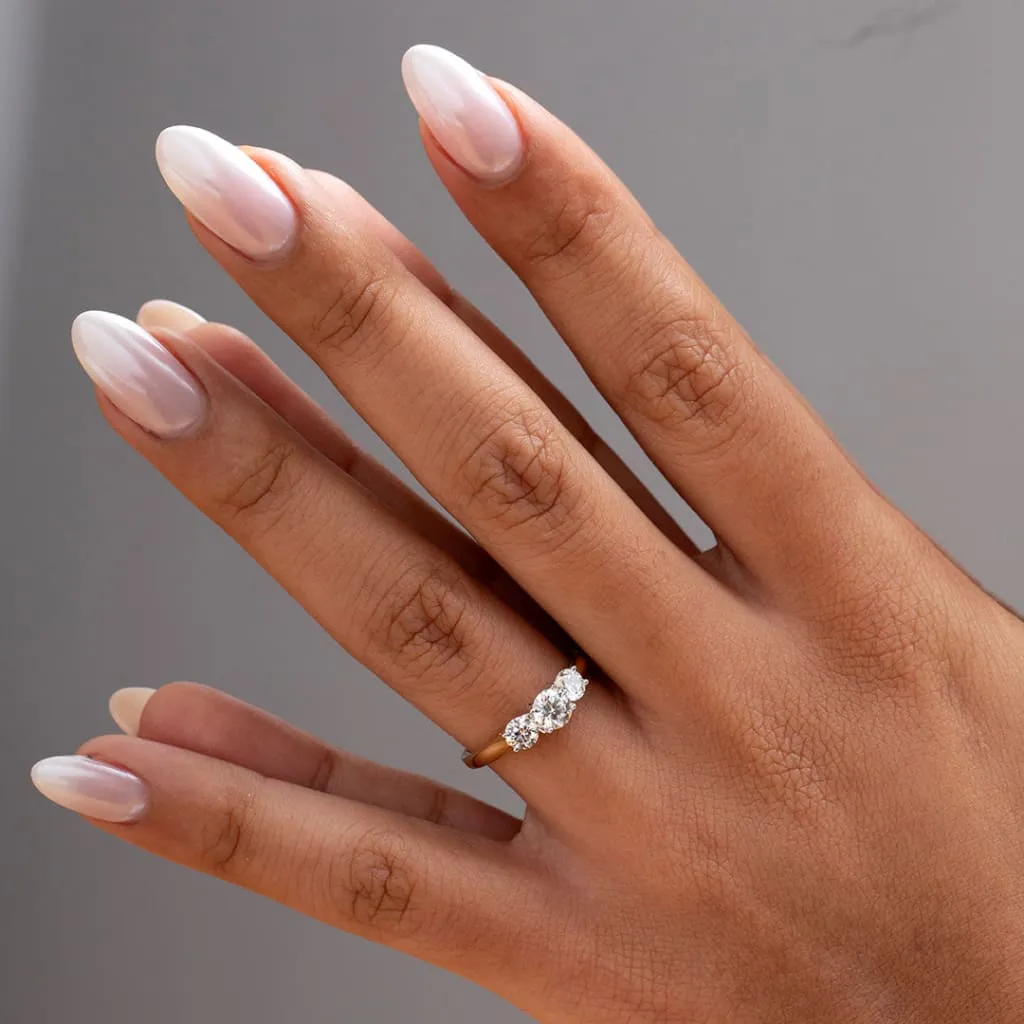 LEXI 1.00ct | Round 3-Stone Diamond Set in 18ct Gold