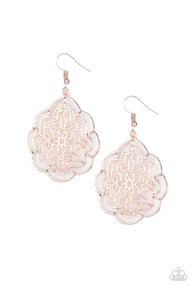 Paparazzi Earring ~ Tour de Taj Mahal - Rose Gold