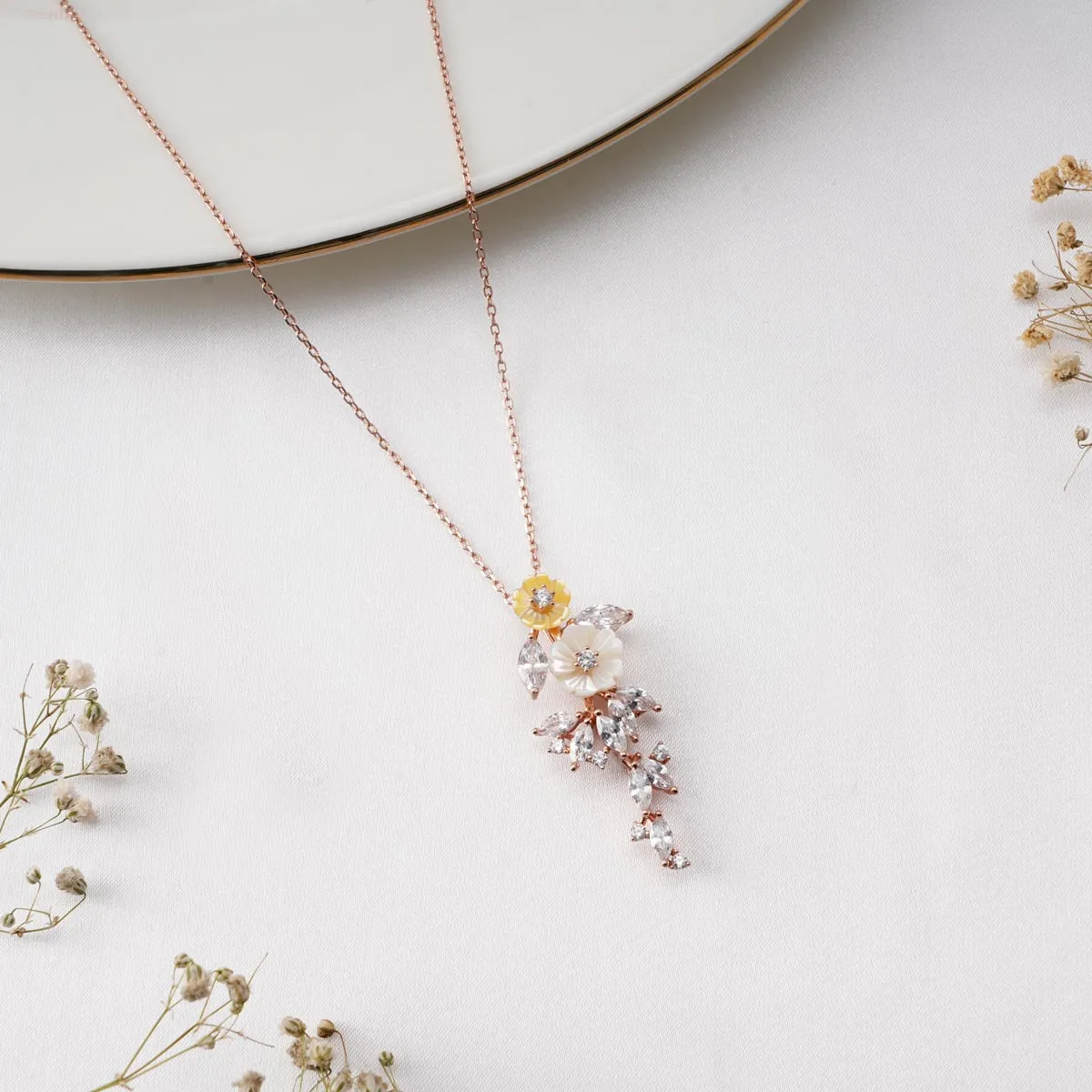 Shimmer Stylish Pendant Set
