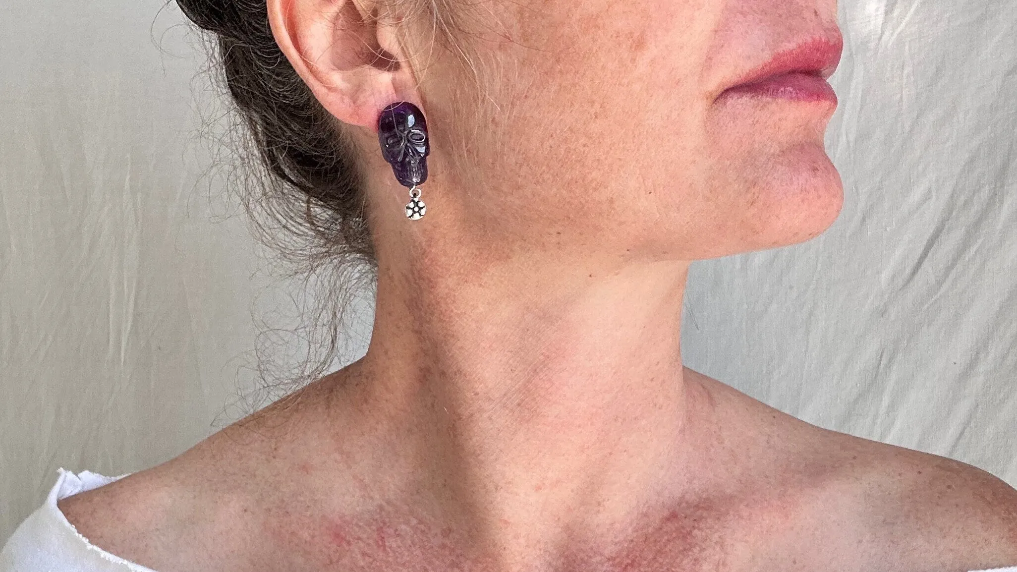 Skully Amethyst Earrings. Sterling Silver. 1439.