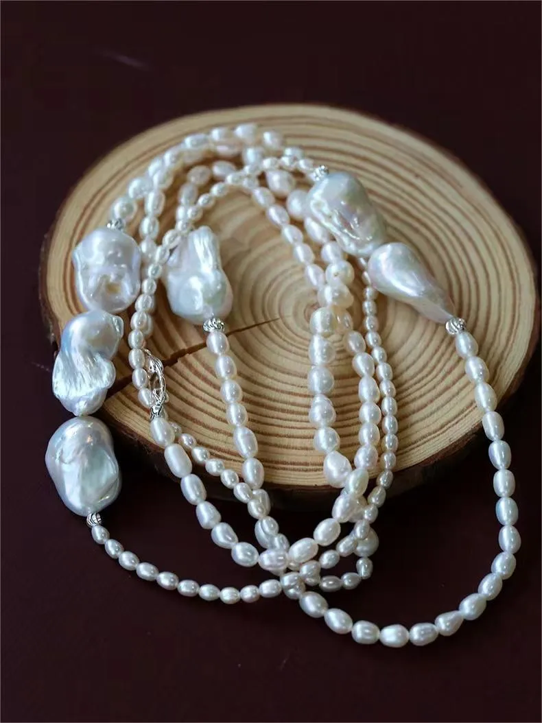Vintage Elegant Natural Baroque Pearl Necklace