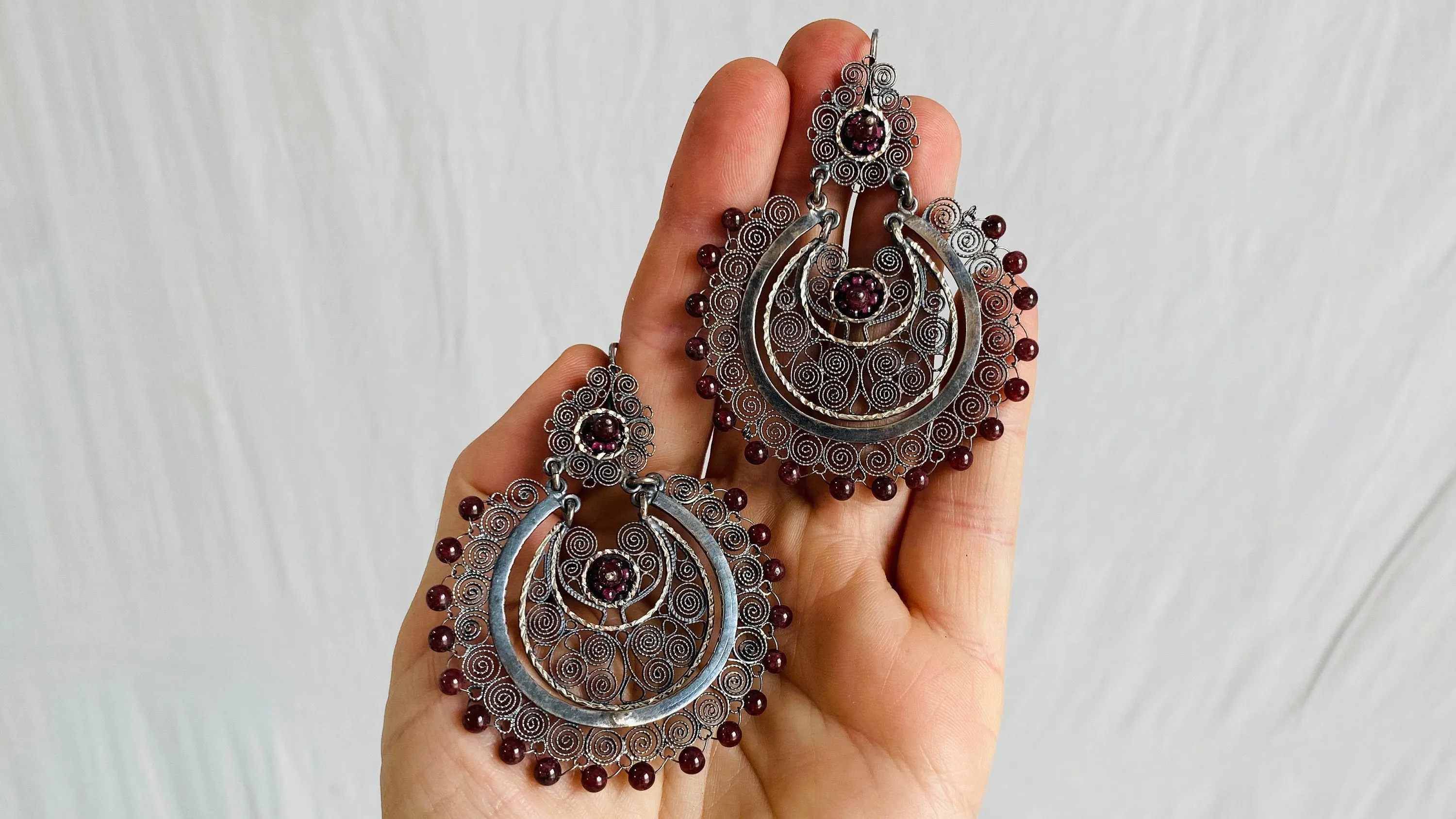 Vintage Oaxacan Filigree Earrings. Amethyst. Sterling Silver. Mexico. Frida Kahlo