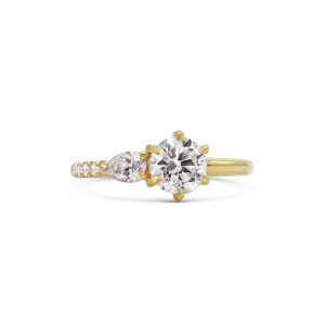 Zia Ring